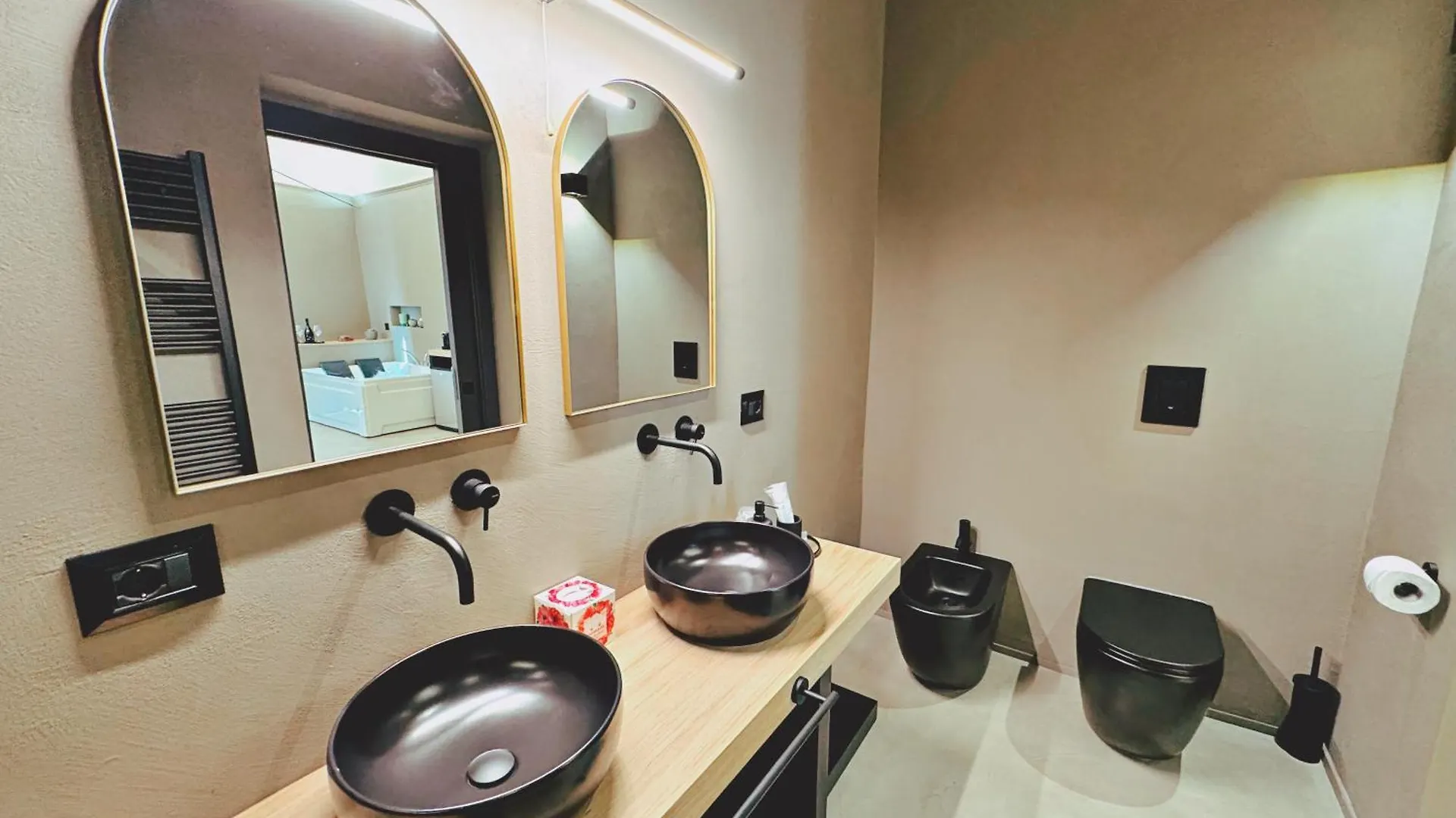 L'Opera - Camera Massimo - Con Idromassaggio Bed & Breakfast Palermo